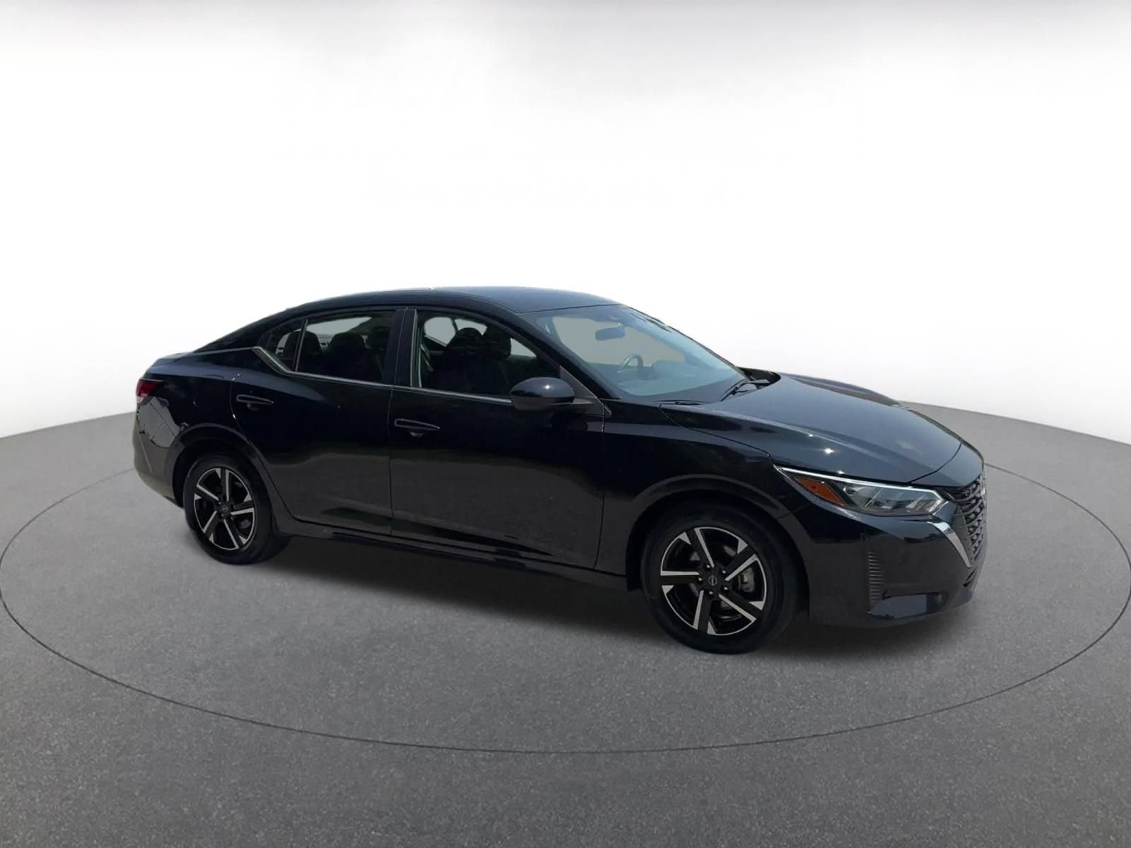 Used 2025 Nissan Sentra SV FWD video 2