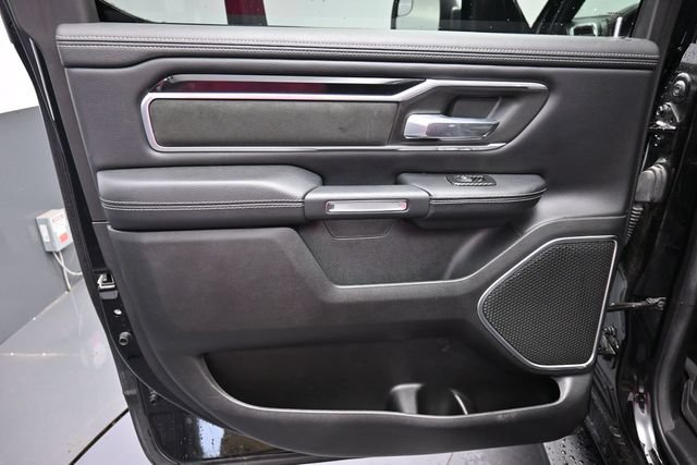Used 2022 RAM 1500 Laramie w/ Sport Appearance Package AWD/4WD image 15