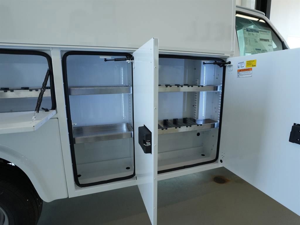 New 2026 Ford E-350 and Econoline 350 Super Duty w/ Power Equipment Group image 17