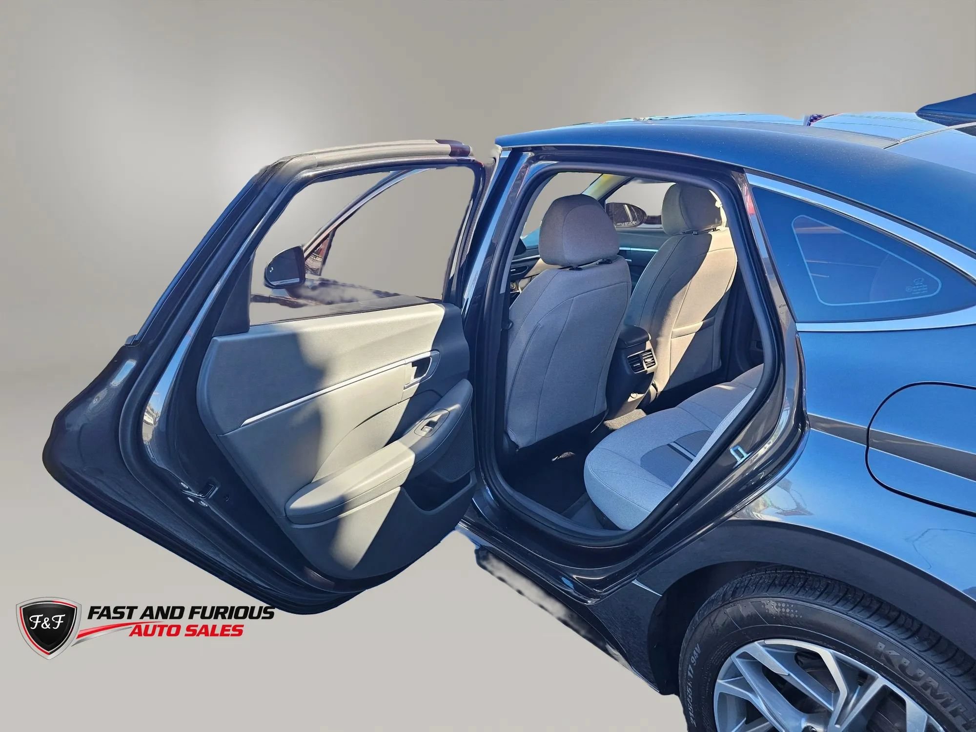 Used 2021 Hyundai Sonata SEL w/ Convenience Package FWD image 10