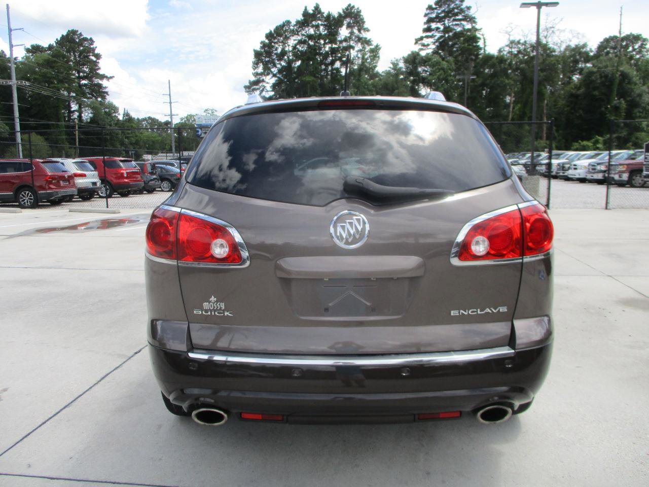 Used 2012 Buick Enclave Leather FWD image 10