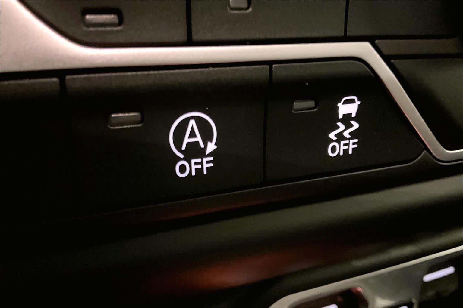 Used 2020 Jeep Gladiator Rubicon AWD/4WD image 32