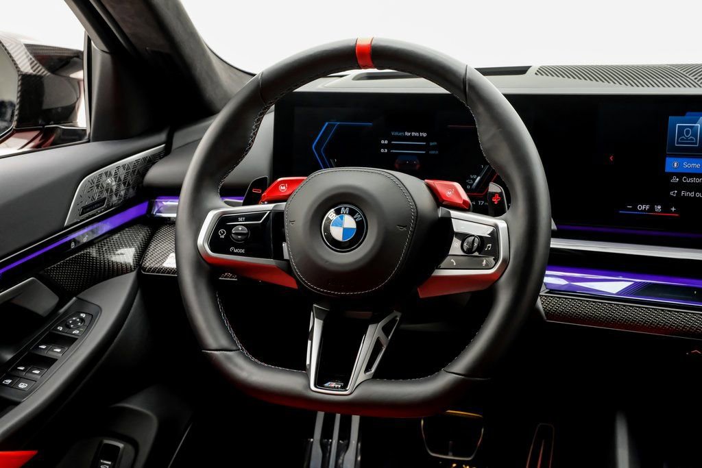 Used 2025 BMW M5 w/ Carbon Package image 11