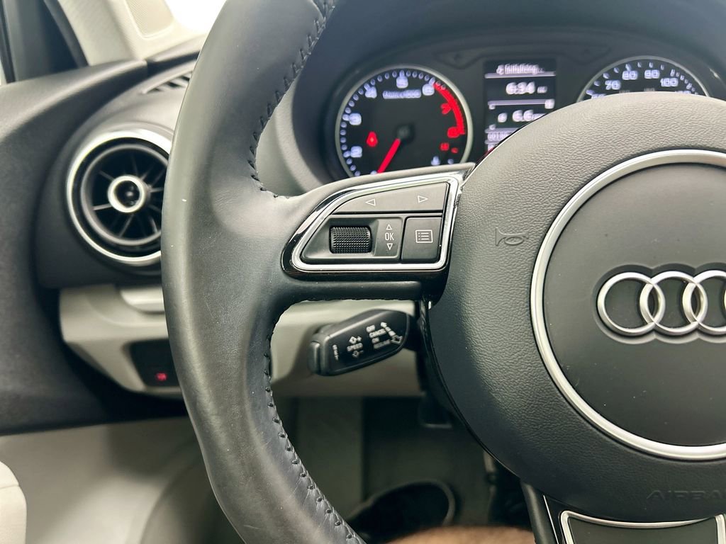 Used 2015 Audi A3 1.8T Premium image 11