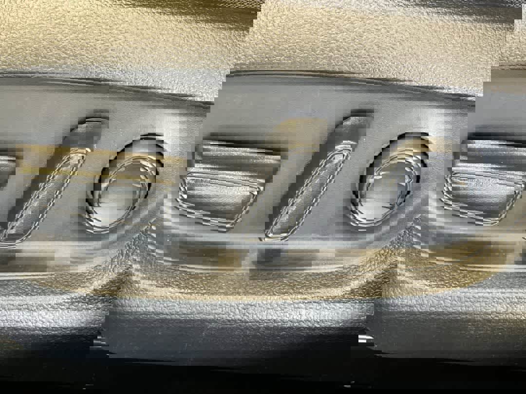 Used 2022 Toyota Camry LE w/ Cold Weather Package image 15