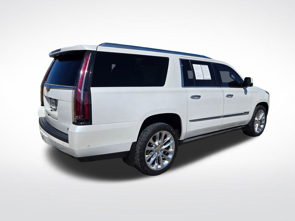 Used 2018 Cadillac Escalade ESV Premium Luxury image 3