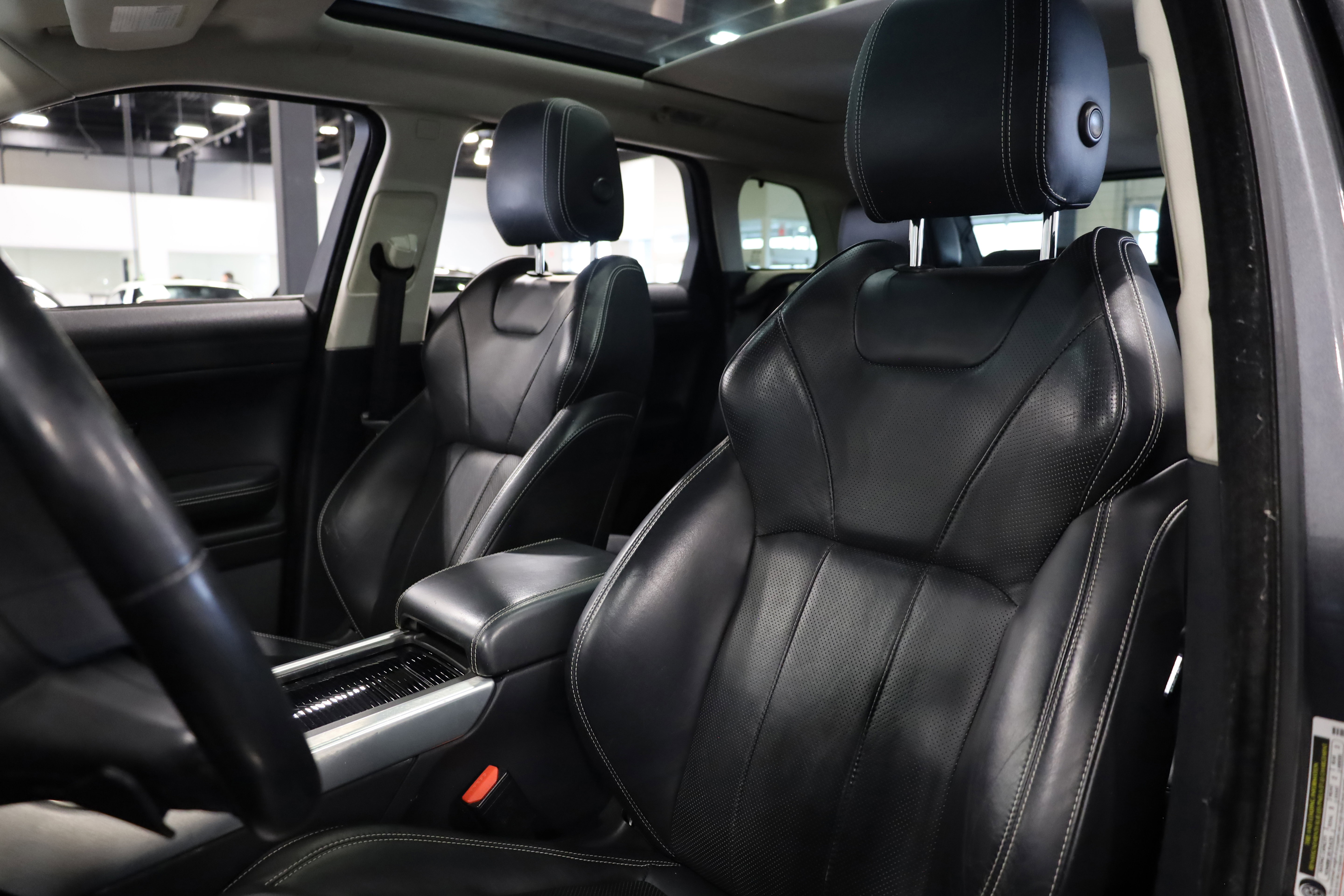 Used 2016 Land Rover Range Rover Evoque HSE image 17