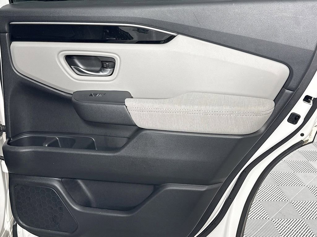 Certified 2023 Honda Pilot LX image 26