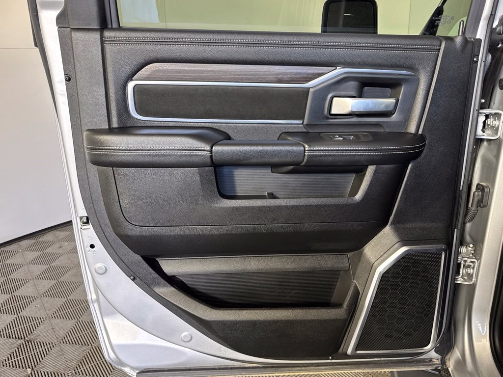 Certified 2026 RAM 2500 Laramie AWD/4WD image 44
