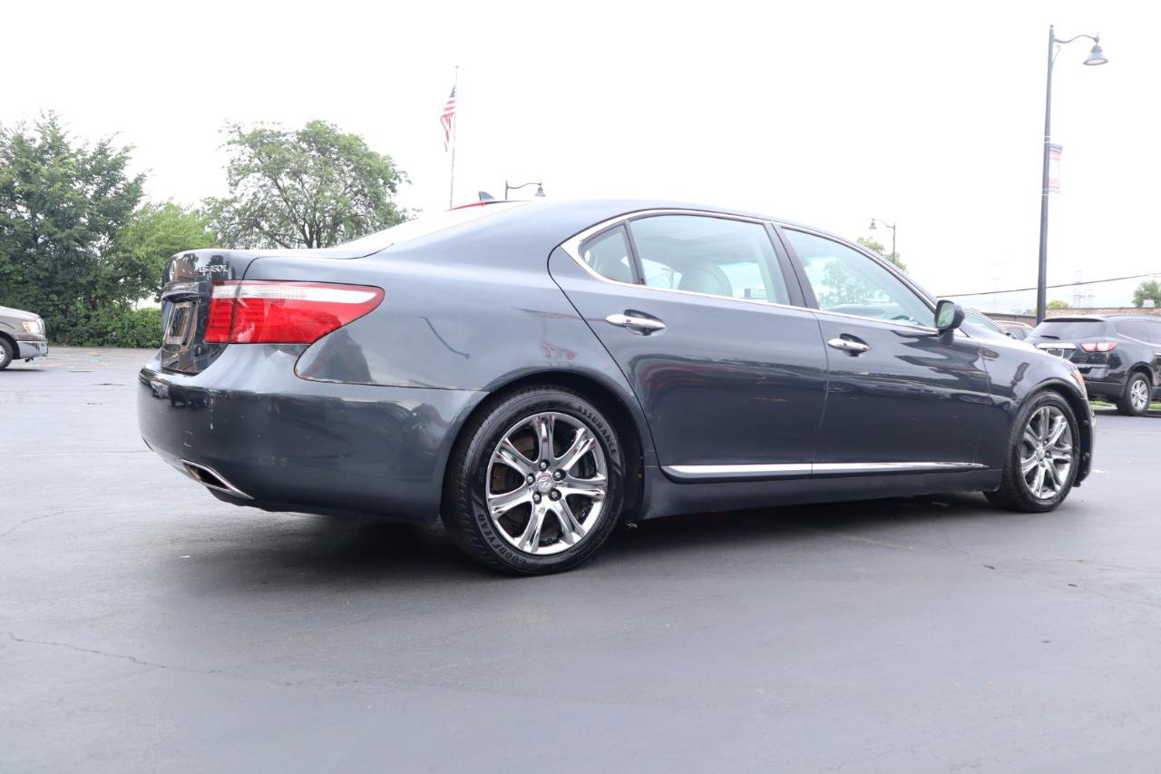 Used 2007 Lexus LS 460 L RWD image 5