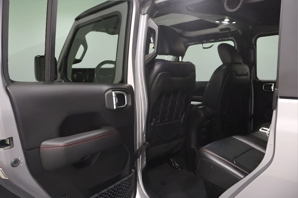 Used 2020 Jeep Gladiator Rubicon w/ Dual Top Group AWD/4WD image 14