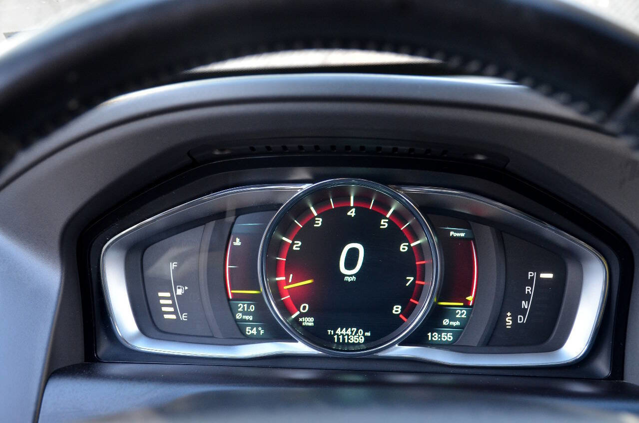 Used 2015 Volvo XC60 3.2 Premier Plus image 17