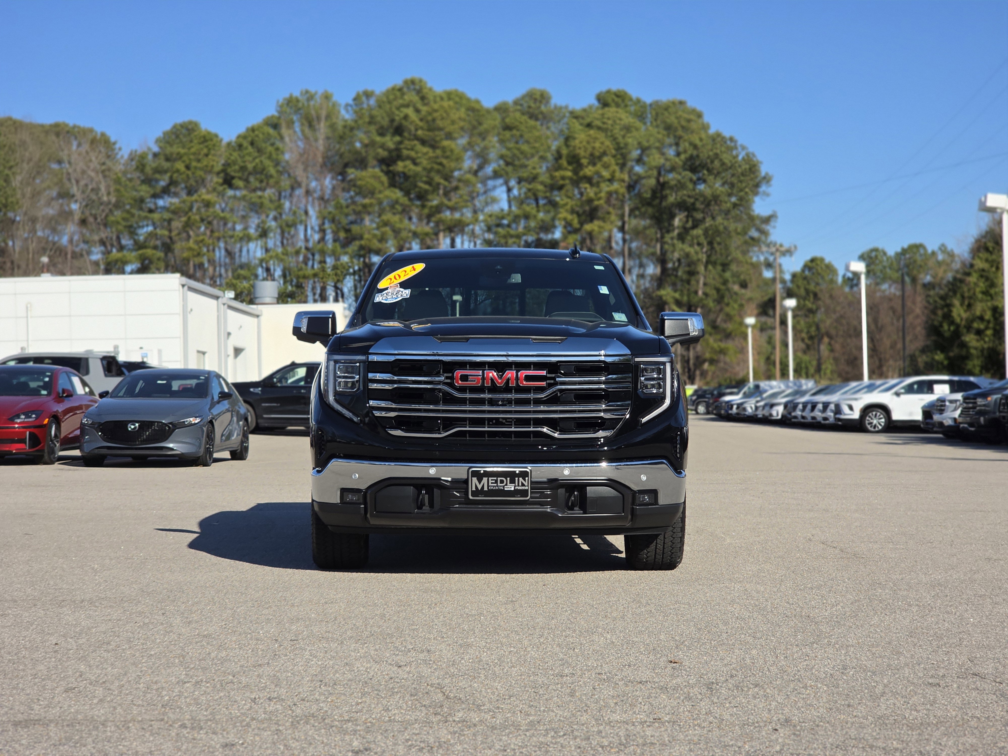 Used 2024 GMC Sierra 1500 SLT w/ SLT Premium Plus Package image 2
