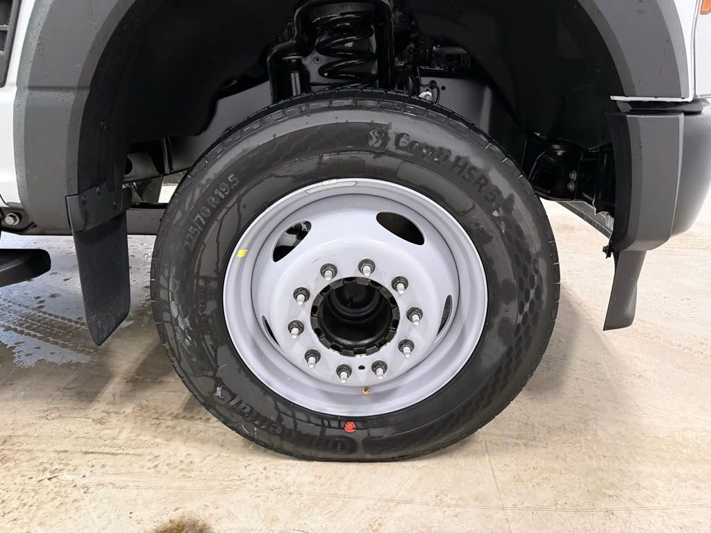 New 2026 Ford F550 2WD Regular Cab Super Duty image 12