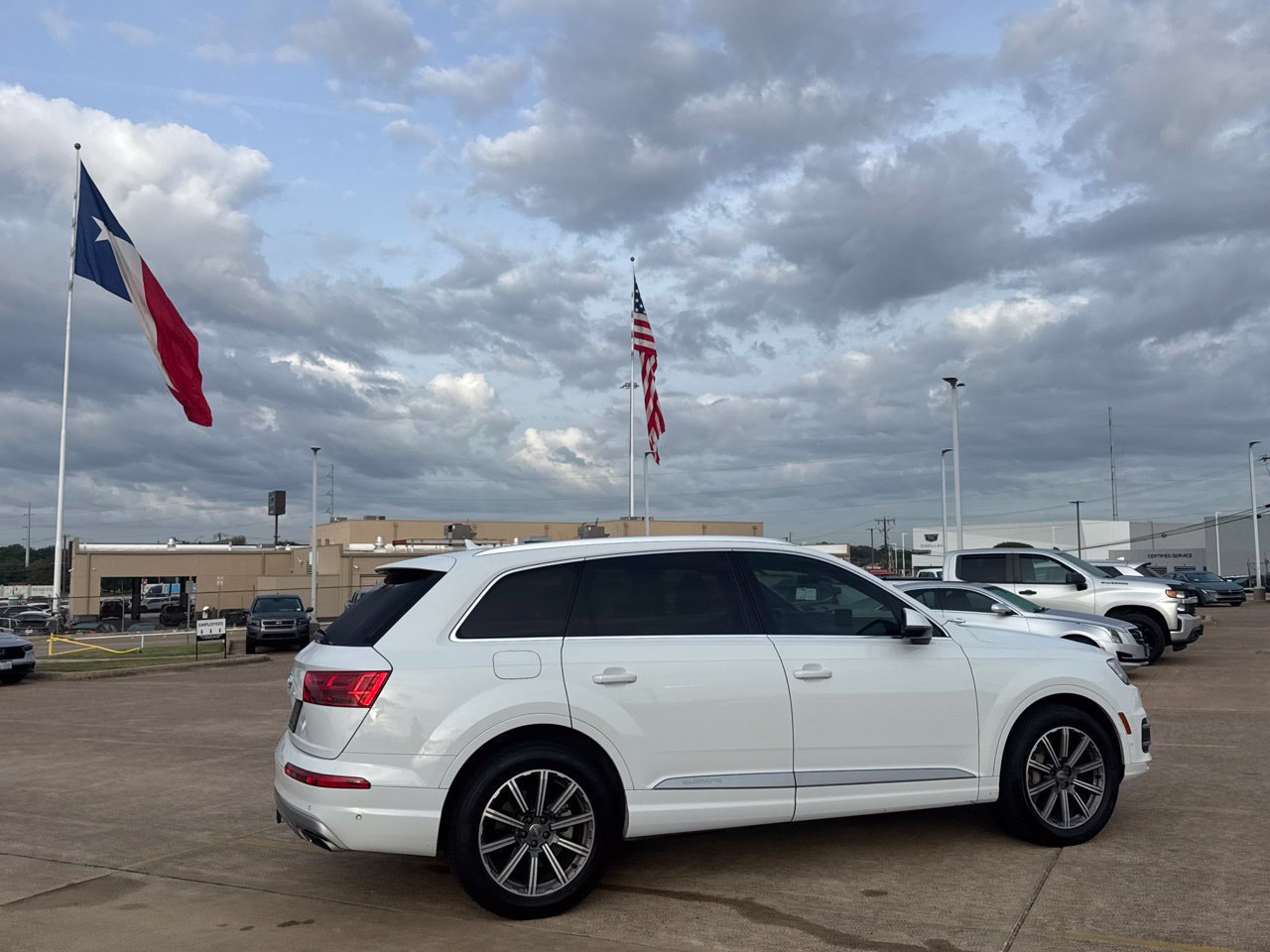 Used 2019 Audi Q7 3.0T Prestige AWD/4WD image 29