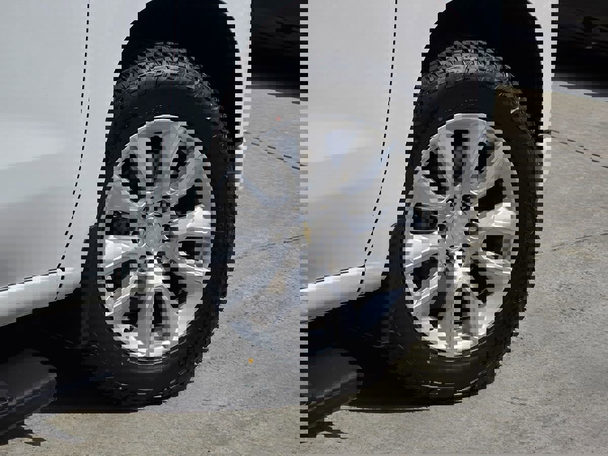 Used 2021 Chevrolet Silverado 1500 Custom image 13