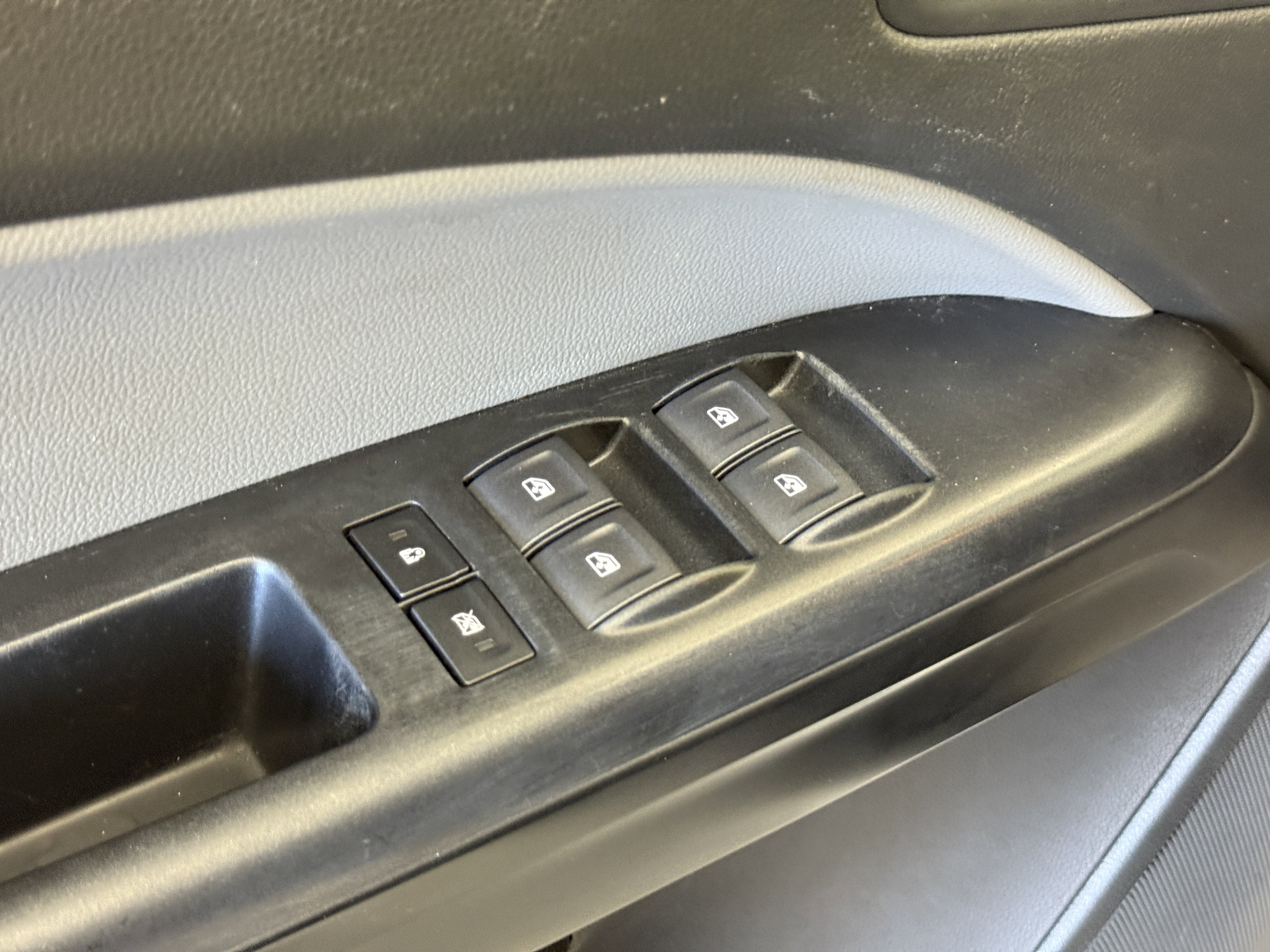 Used 2020 Chevrolet Colorado W/T w/ WT Convenience Package image 15