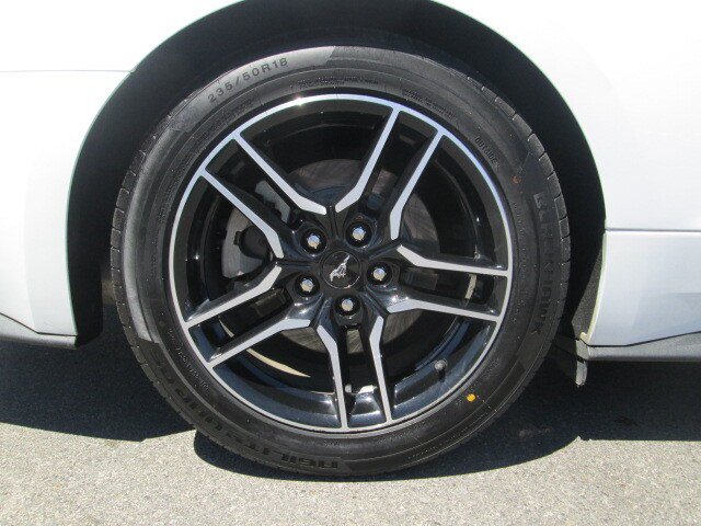 Used 2023 Ford Mustang Premium RWD image 7
