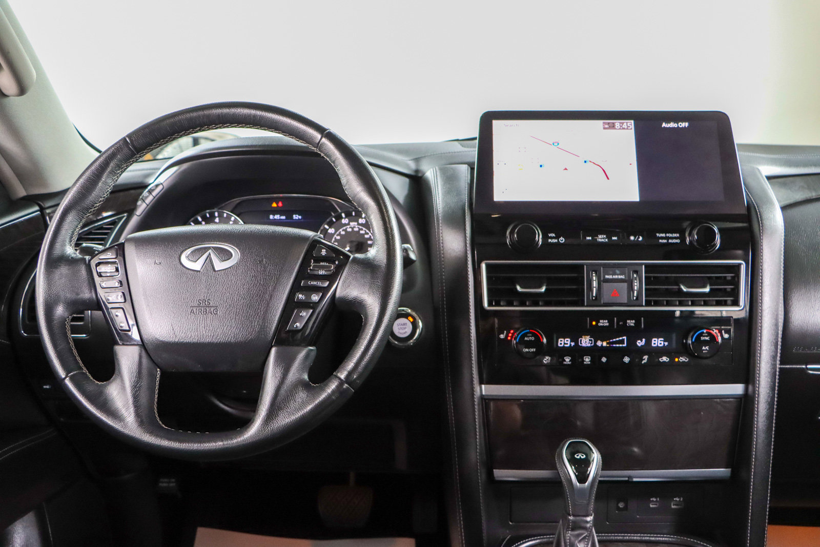 Used 2023 INFINITI QX80 Luxe w/ Cargo Package RWD image 18