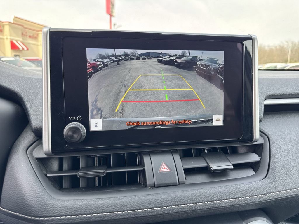 Used 2024 Toyota RAV4 LE image 17
