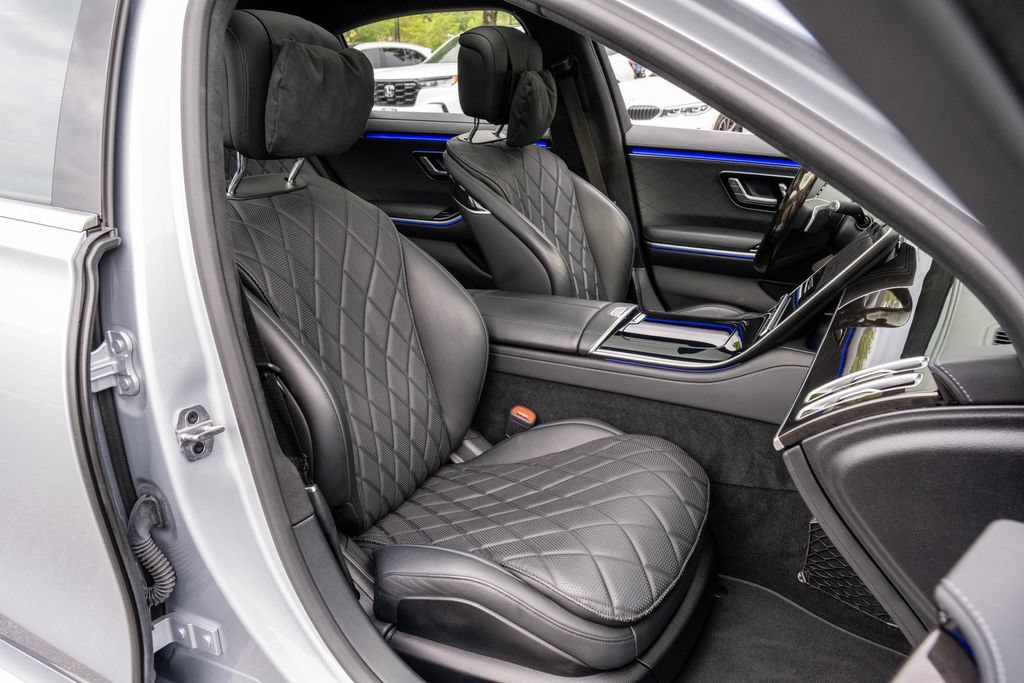 Used 2021 Mercedes-Benz S 580 4MATIC Sedan w/ AMG Line image 29