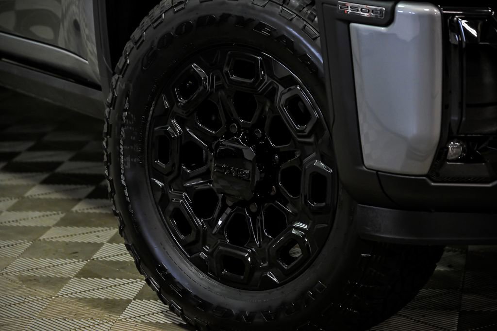 New 2026 GMC Sierra 2500 AT4 w/ AT4 Premium Plus Package image 3