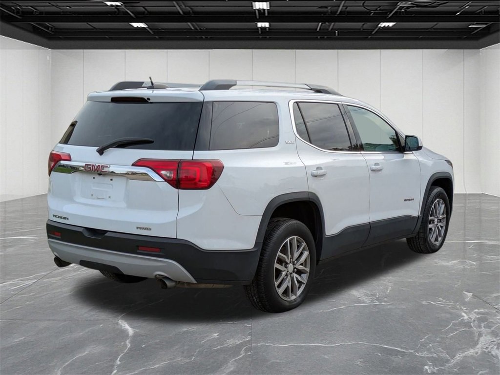 Used 2017 GMC Acadia SLE image 5