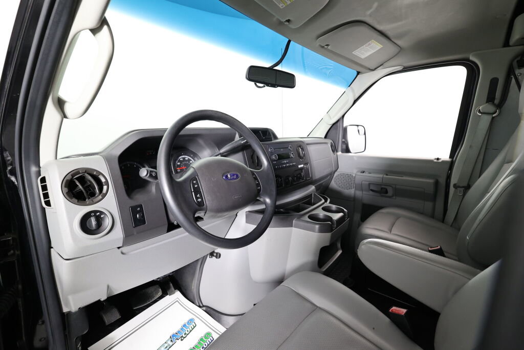 Used 2014 Ford E-150 and Econoline 150 w/ Power Group RWD image 10
