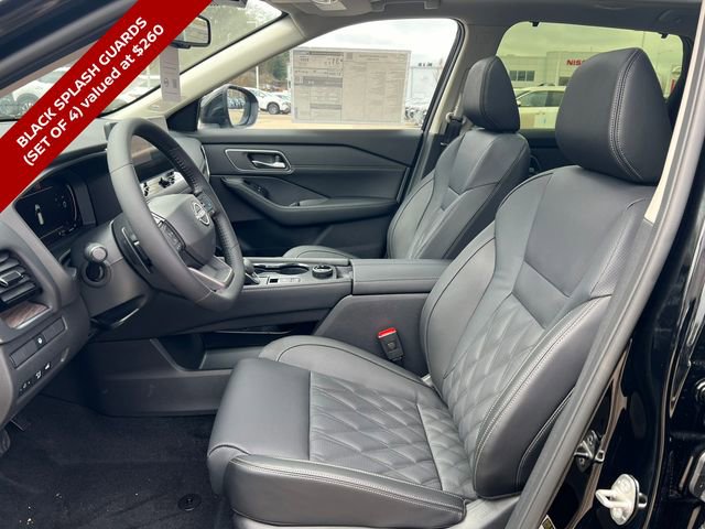 New 2026 Nissan Rogue Platinum image 4