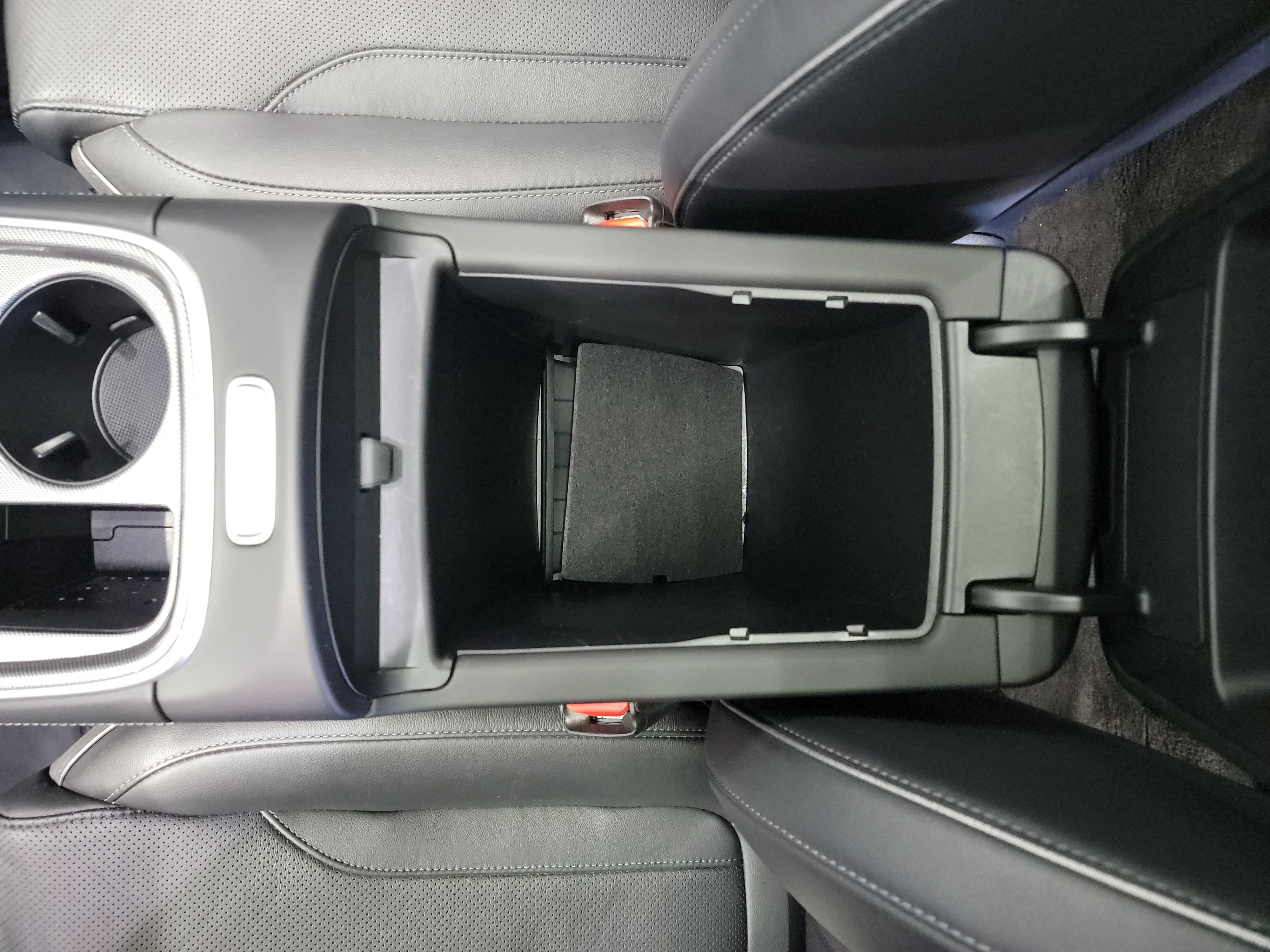 Used 2022 Hyundai Santa Fe SEL Premium w/ Cargo Package AWD/4WD image 29