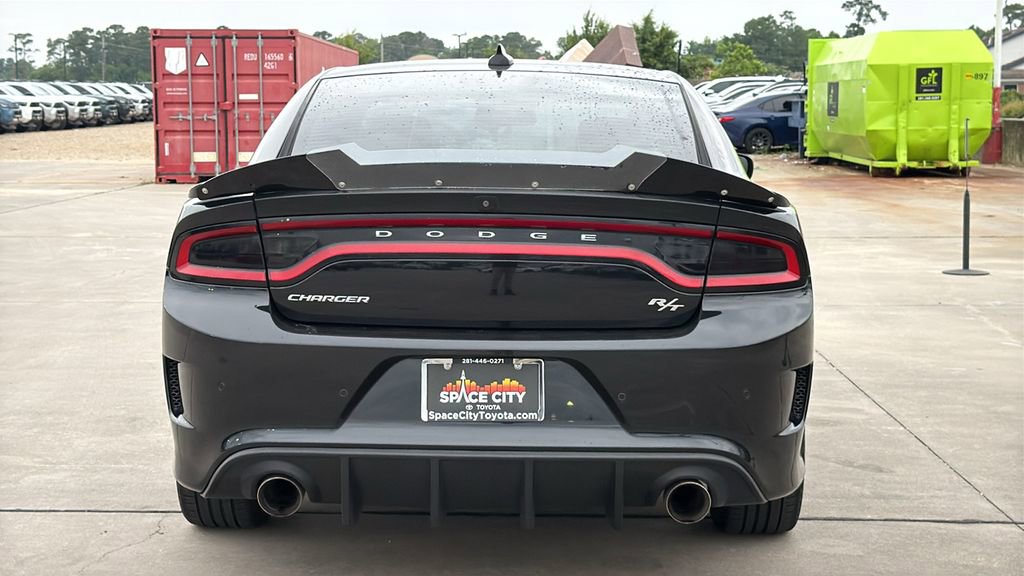 Used 2020 Dodge Charger R/T w/ Plus Group RWD image 4