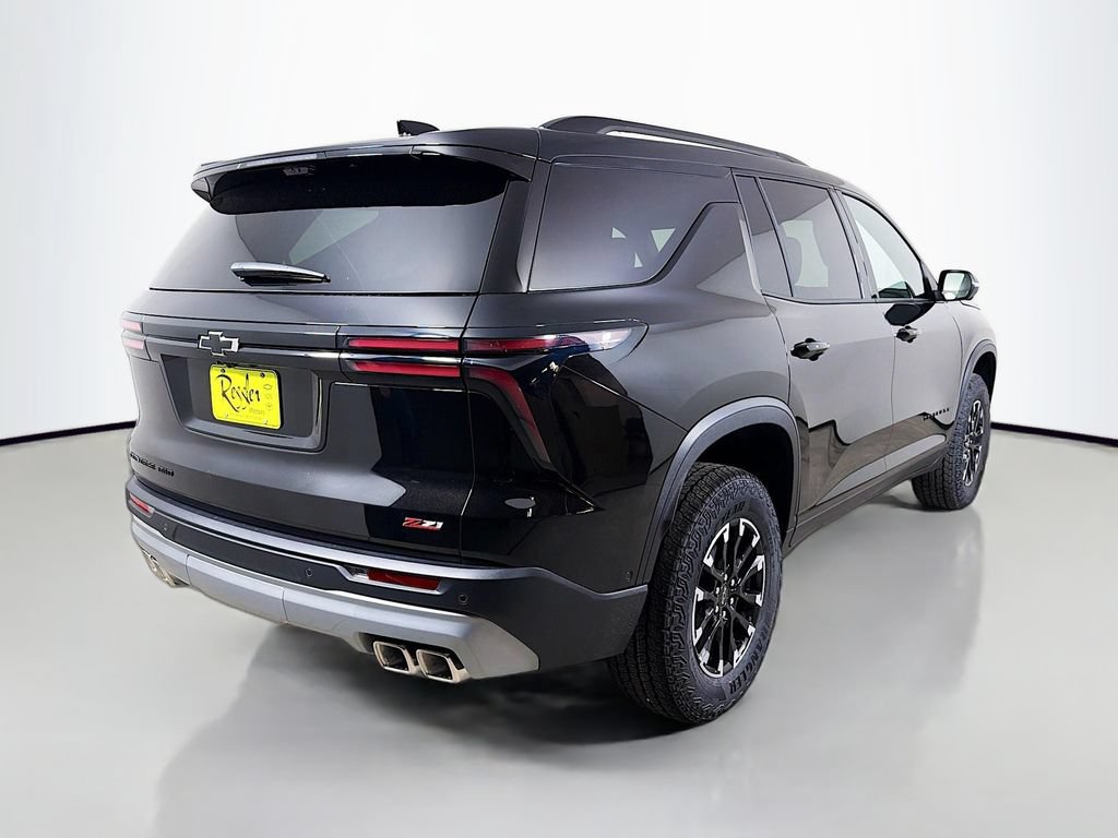New 2026 Chevrolet Traverse Z71 w/ Enhanced Driving Package AWD/4WD image 5