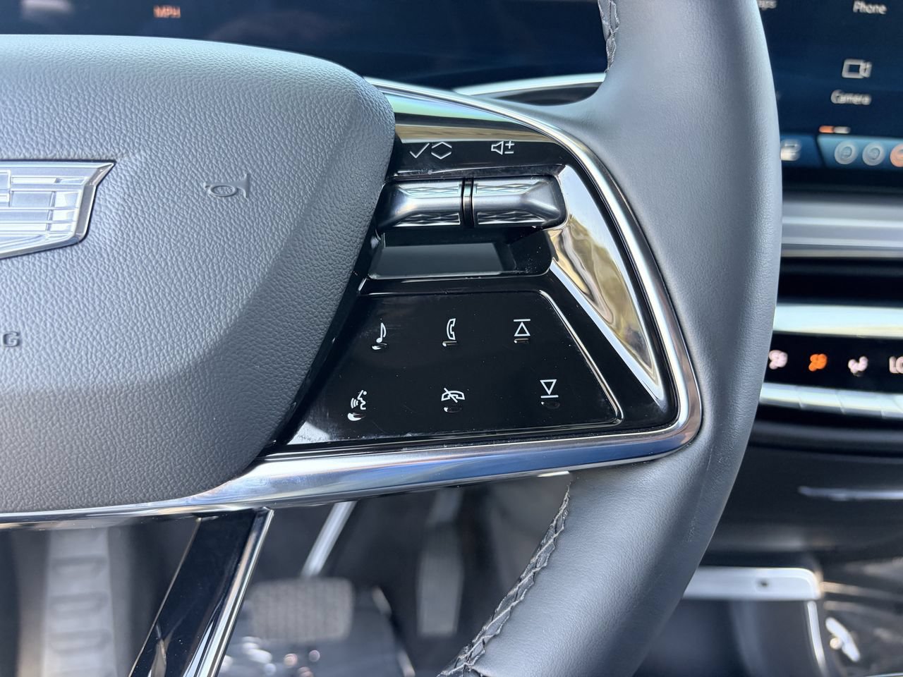 Certified 2024 Cadillac Lyriq Sport AWD/4WD image 22