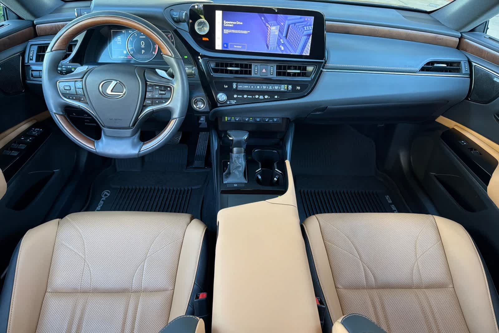 Used 2024 Lexus ES 350 w/ Accessory Package (Z2) FWD image 3