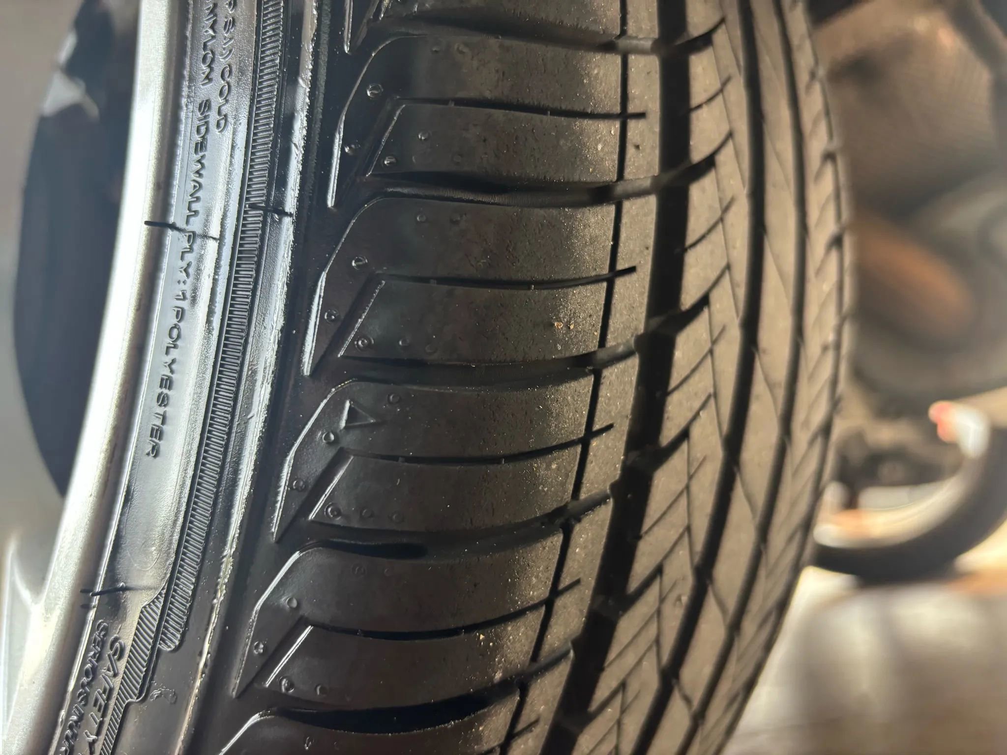 Used 2012 Ford Focus Titanium w/ Titanium Handling Pkg image 25