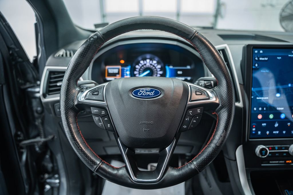 Used 2022 Ford Edge ST-Line image 30