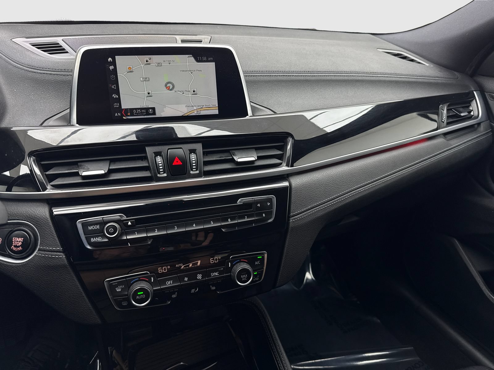 Used 2018 BMW X2 sDrive28i w/ Convenience Package FWD image 24