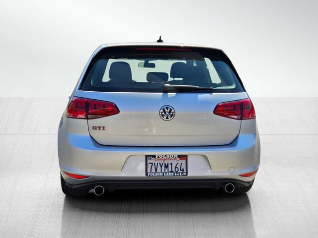 Used 2017 Volkswagen GTI SE FWD image 5