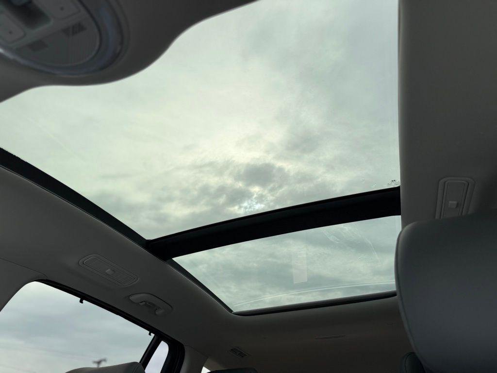 New 2026 Hyundai Ioniq 9 Limited image 39
