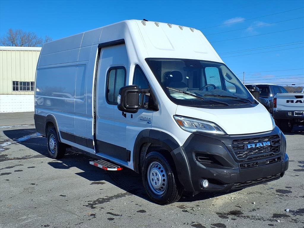 Used 2024 RAM ProMaster 3500 w/ Delivery Van Package image 20