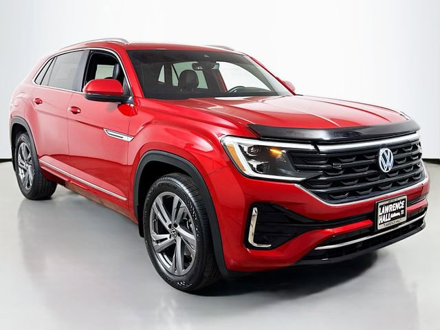 Used 2024 Volkswagen Atlas Cross Sport SEL R-Line AWD/4WD image 3