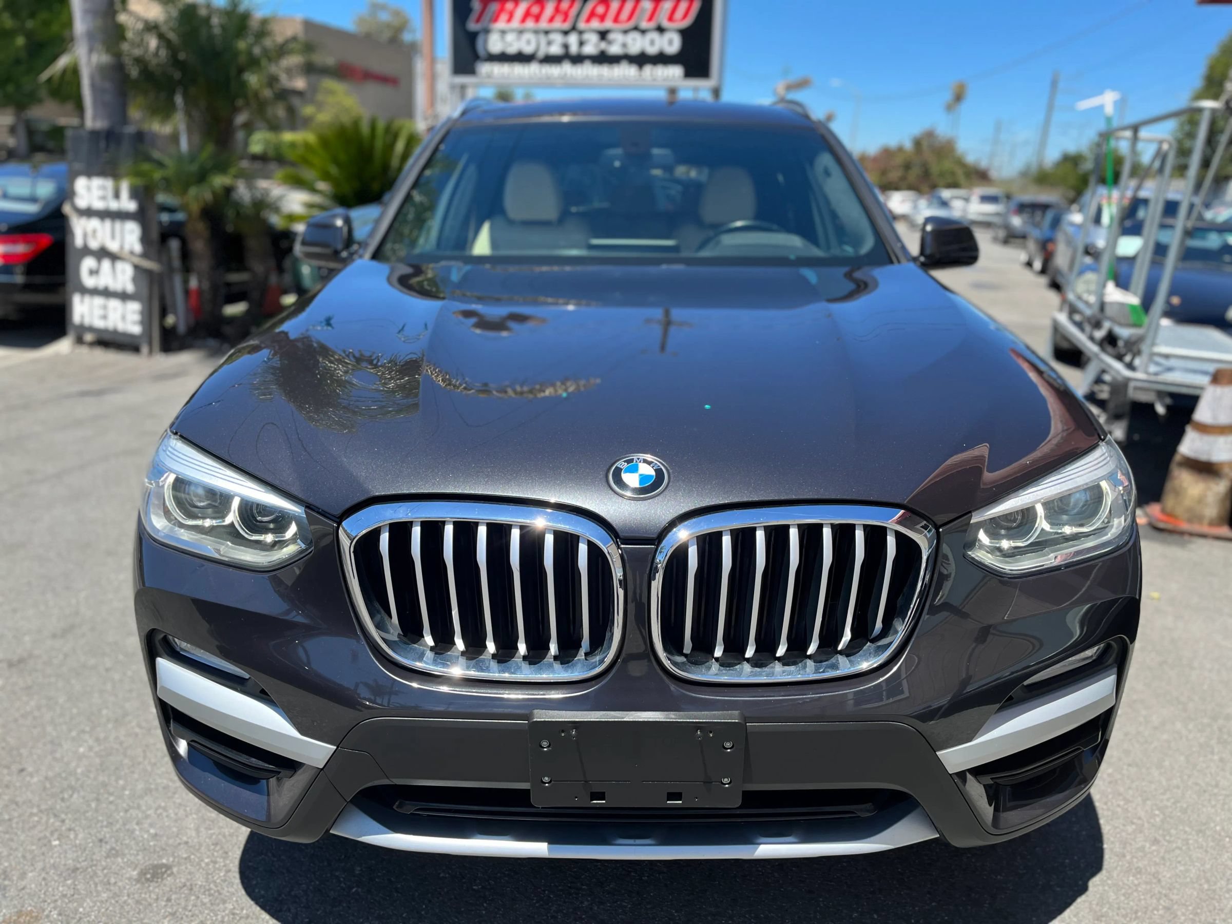 Used 2018 BMW X3 xDrive30i AWD/4WD image 2