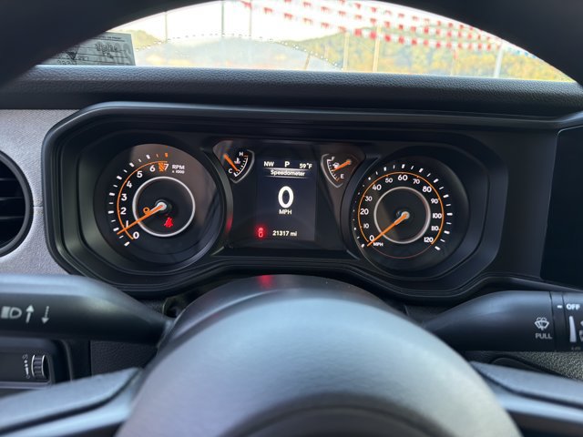 Used 2025 Jeep Gladiator Sport AWD/4WD image 19