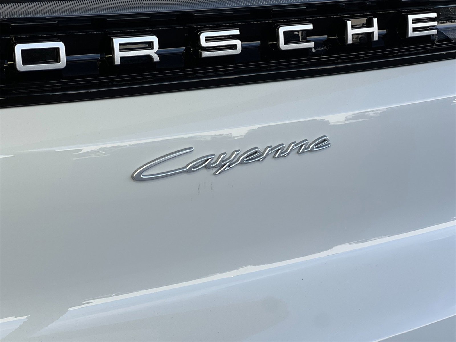 Certified 2025 Porsche Cayenne image 35