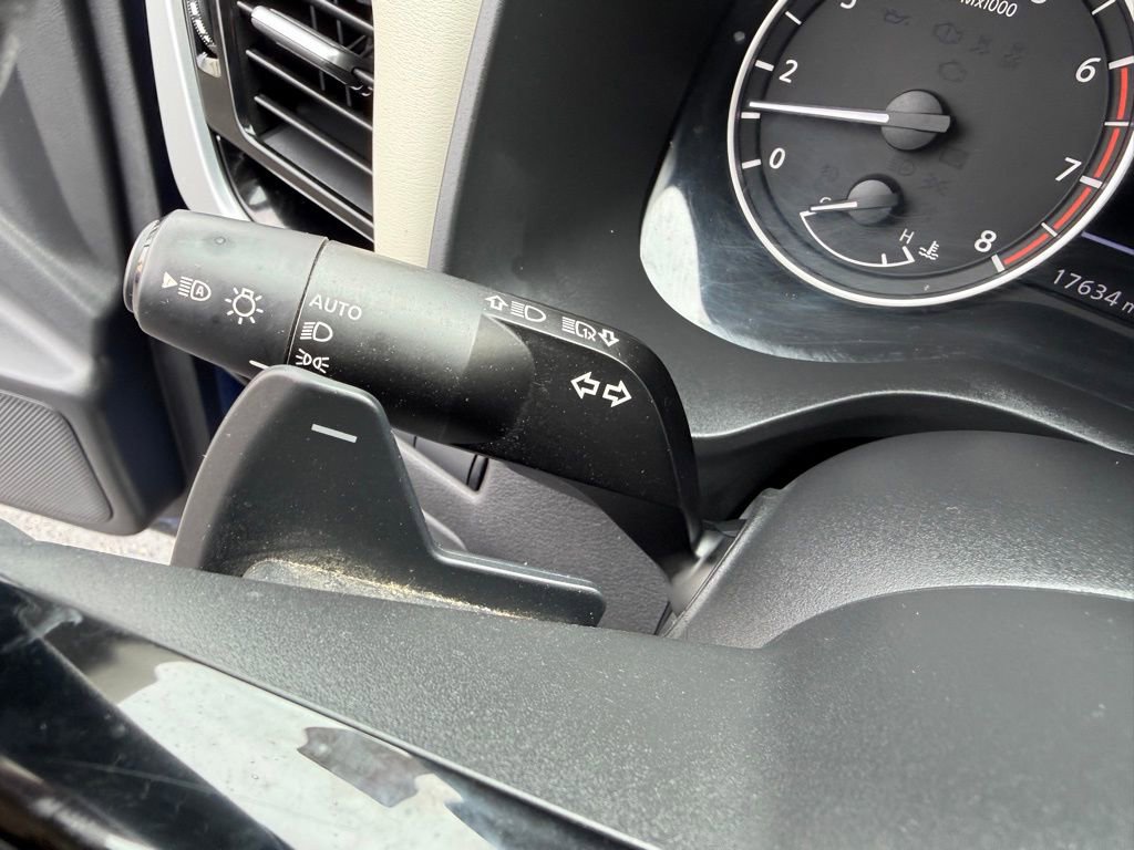 Used 2023 Nissan Rogue SL w/ SL Premium Package image 28