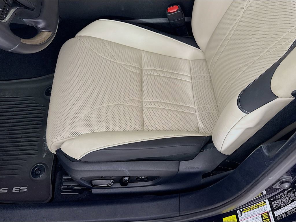 Certified 2024 Lexus ES 300h Ultra Luxury w/ Accessory Package (Z2) FWD image 20