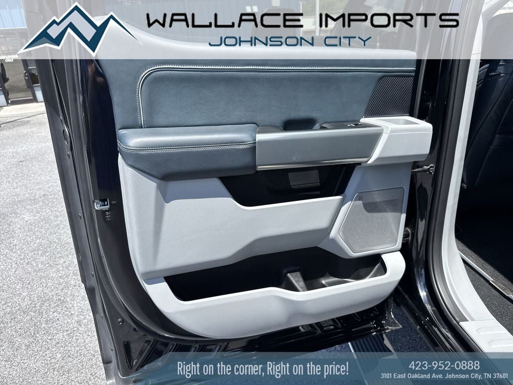 Used 2023 Ford F450 Limited AWD/4WD image 36