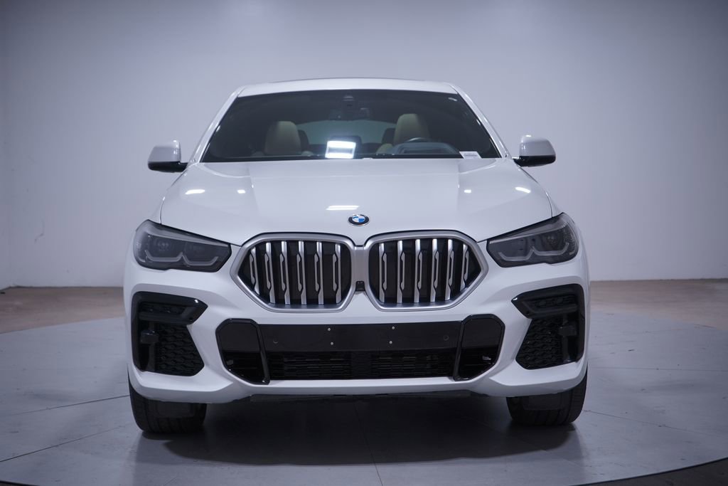 Used 2022 BMW X6 xDrive40i w/ M Sport Package image 4