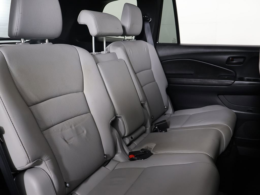 Used 2023 Honda Passport EX-L image 34