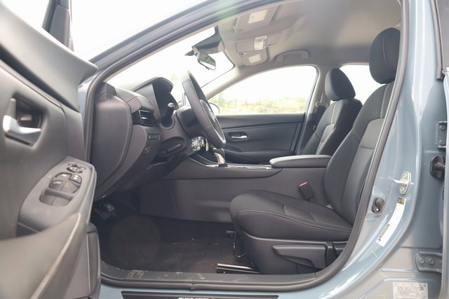 New 2025 Nissan Sentra SV w/ All-Weather Package image 11